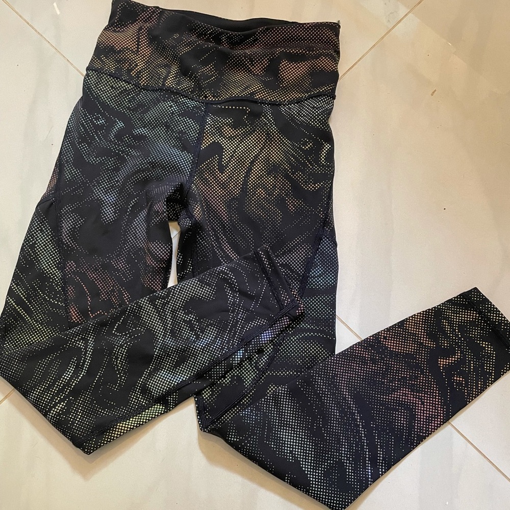 Women’s reflective leggings